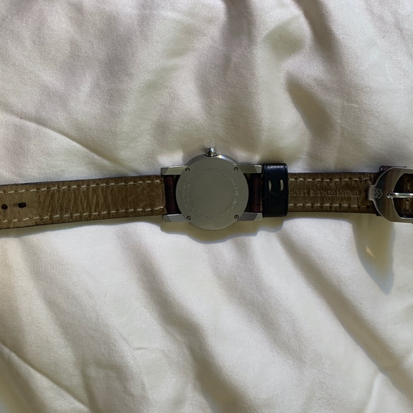 Victorinox Swiss Army Watch 24177 'Cavalier' Small - Picture 6 of 7